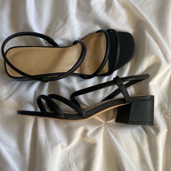 H&M kitten heels - Picture 5 of 7